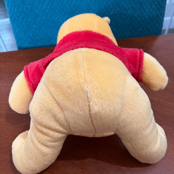 Vintage Winnie the Pooh plush - Picture 4 of 6